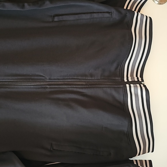Nike Black Full Zip Jacket - Picture 3 of 10